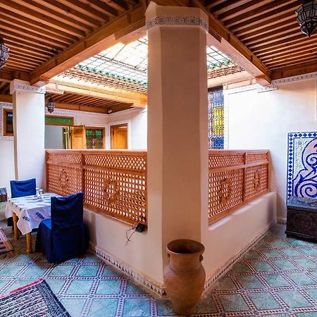 Apartamento Famille Fahym Fez Exterior foto